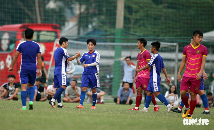 Chỉ mới đấu tập, derby bóng đá TP.HCM - Sài Gòn đã hút hơn 300 khán giả - Ảnh 11.