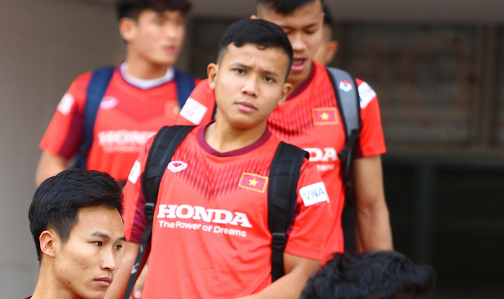 Yên tâm với hàng thủ U23 Việt Nam, ông Park loại 3 hậu vệ - Ảnh 2.