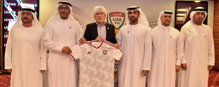 Tân HLV tuyển UAE muốn thắng tất cả các trận còn lại ở vòng loại World Cup - Ảnh 1.