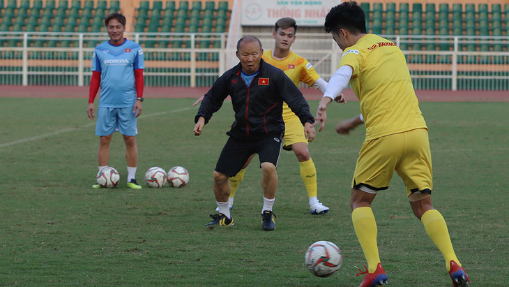 Sang Thái chuẩn bị VCK U23 châu Á, U23 Việt Nam đầy quyết tâm - Ảnh 5.