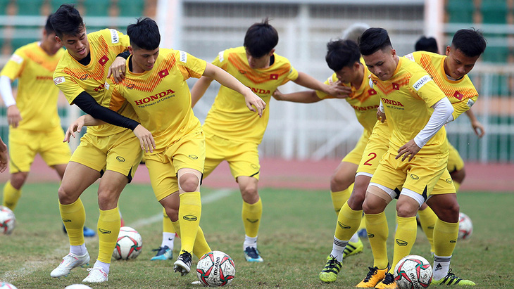 Sang Thái chuẩn bị VCK U23 châu Á, U23 Việt Nam đầy quyết tâm - Ảnh 1.