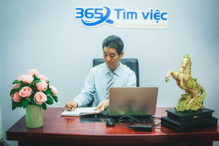 Trải lòng của CEO Trương Văn Trắc về mối lương duyên với ngành tuyển dụng - Ảnh 2.