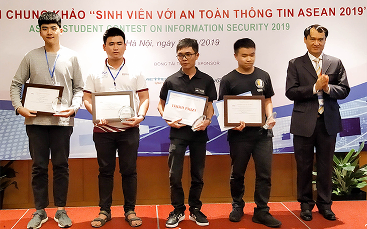 ĐH Duy Tân đoạt giải ba cuộc thi sinh viên với an toàn thông tin ASEAN 2019