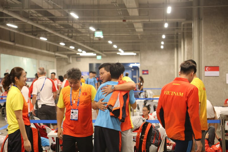 SEA Games ngày 5-12: Bơi lội, đấu kiếm và Pencak Silat đoạt 4 huy chương vàng - Ảnh 1.