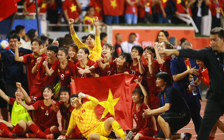 Tăng 2 bậc trên bảng xếp hạng FIFA, tuyển nữ Việt Nam vào top 32 đội mạnh thế giới