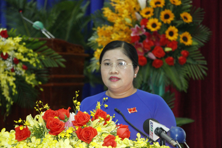 Bà Trần Tuệ Hiền giữ chức chủ tịch tỉnh Bình Phước - Ảnh 2.