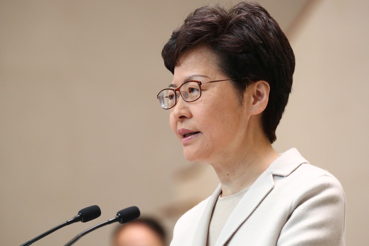 Sếp Hong Kong nói sẽ báo cáo đầy đủ với trung ương trong lần thăm tới - Ảnh 1.