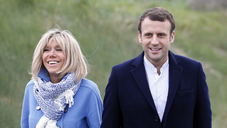 Bà Macron được ví như ‘Hoàng hậu Marie Antoinette mới’ của Pháp - Ảnh 1.