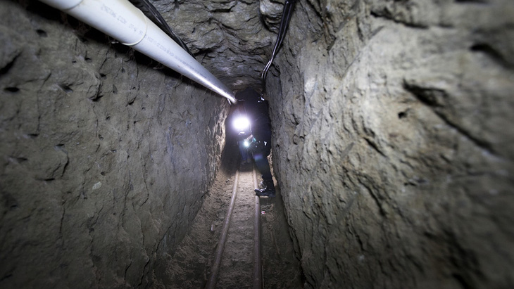 Những đường hầm làm nên ‘đế chế’ của trùm ma túy El Chapo - Ảnh 3.