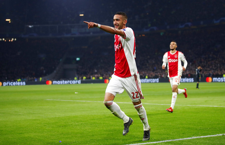 Hạ Ajax trên sân khách, Real rộng cửa vào tứ kết Champions League - Ảnh 2.