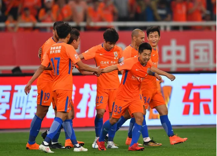 Shandong Luneng và duyên nợ với bóng đá Việt Nam - Ảnh 1.