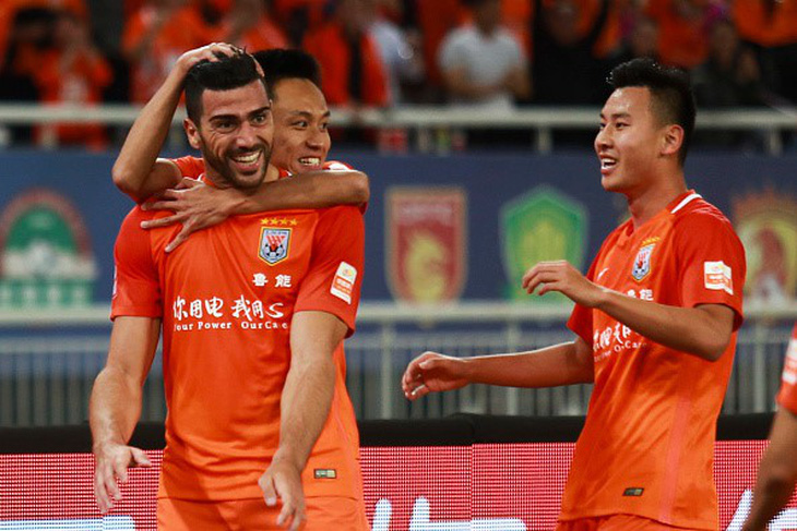 Shandong Luneng và duyên nợ với bóng đá Việt Nam - Ảnh 3.