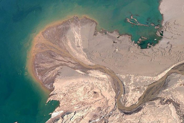 Ngắm Trái đất muôn vẻ từ Google Earth - Ảnh 3.