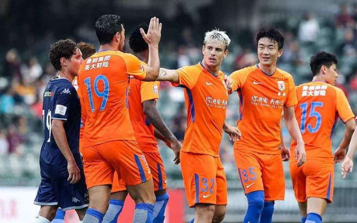 Shandong Luneng hứa thưởng khủng nếu thắng CLB Hà Nội - Ảnh 1.