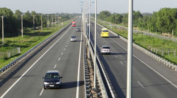 Thủ tướng yêu cầu thông xe cao tốc Trung Lương – Mỹ Thuận vào năm 2020 - Ảnh 1.