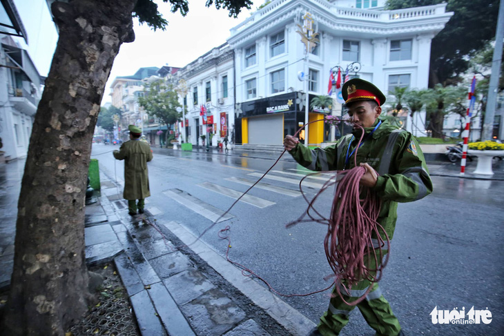 An ninh siết chặt tại Hà Nội chờ đón ông Kim Jong Un - Ảnh 3.