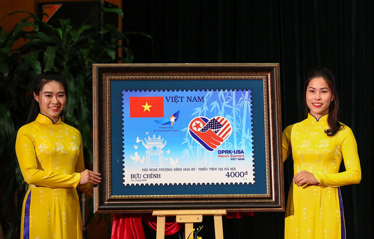 Chính thức phát hành bộ tem chào mừng Hội nghị thượng đỉnh Mỹ - Triều - Ảnh 1.