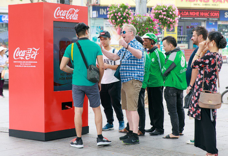 Coca-Cola nói gì về mẫu lon đặc biệt dịp thượng đỉnh Mỹ - Triều? - Ảnh 8.