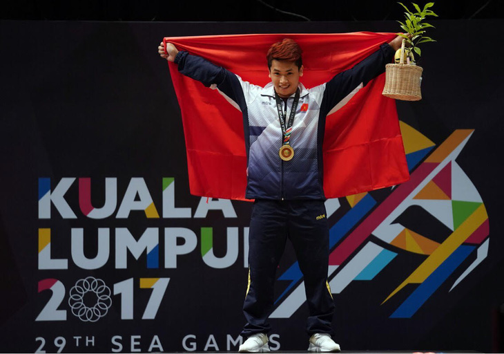 Lực sĩ vô địch thế giới Trịnh Văn Vinh dương tính với doping - Ảnh 1.