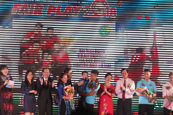 Giải thưởng Fair Play 2018: Quang Hải, Bùi Tiến Dũng, Văn Hậu, Hà Đức Chinh - Ảnh 3.