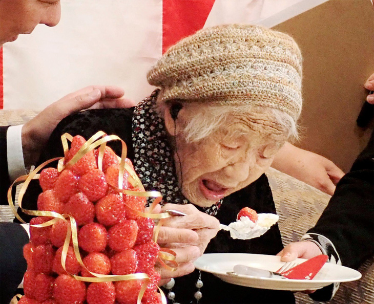 Bí quyết giản đơn của cụ bà Nhật Bản cao tuổi nhất thế giới - Ảnh 1.