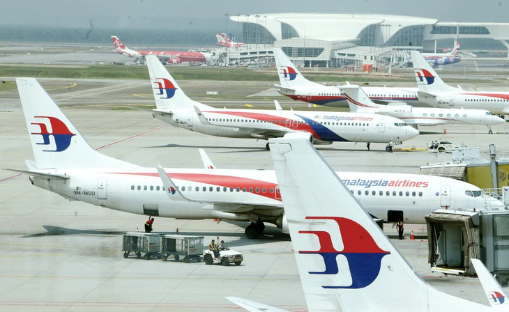 Malaysia Airlines thua lỗ sau hai tai nạn khủng, sắp bị cho lên thớt - Ảnh 1.