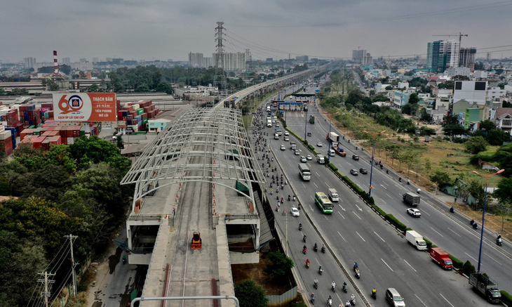 Bí thư Nguyễn Thiện Nhân: Khai thác hiệu quả quỹ đất quanh metro - Ảnh 3.