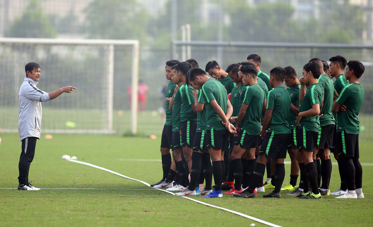 U-23 Indonesia tập cách đá bại Thái Lan và Việt Nam - Ảnh 1.