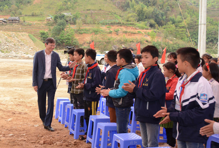 EVN tài trợ 29 tỉ đồng xây dựng lại cụm trường học tại xã Nặm Păm - Ảnh 3.