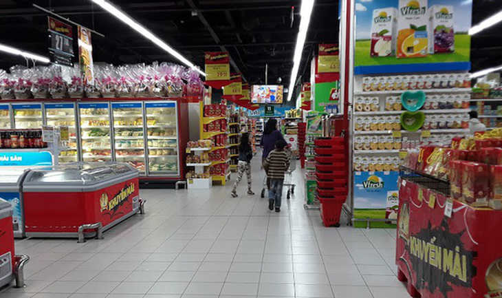 Hàng Việt vào siêu thị vẫn bị bắt chẹt với hàng loạt phí - Ảnh 1.
