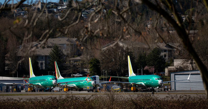 2 máy bay Boeing 737MAX 8 gặp nạn thiếu tính năng kiểm soát an toàn - Ảnh 1.
