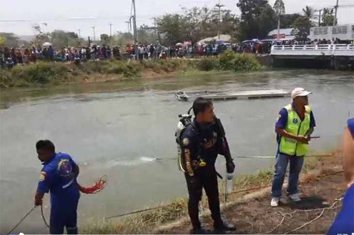 Xe khách gặp nạn ở Thái Lan, 5 người Việt tử vong - Ảnh 1.
