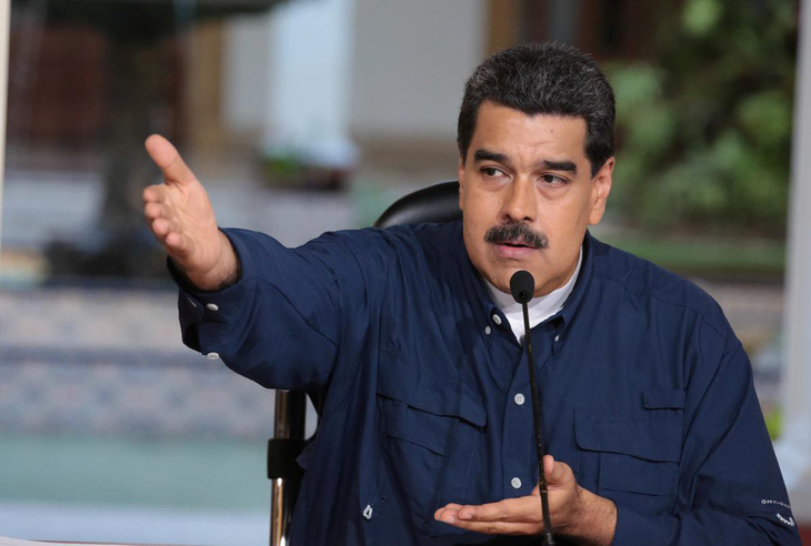 Mỹ phạt ngân hàng chủ chốt Venezuela vì ủng hộ ông Maduro - Ảnh 1.