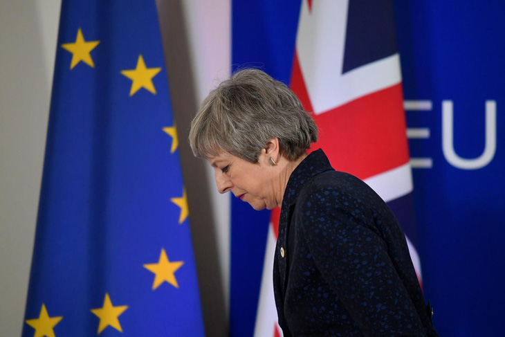 Brexit bế tắc, nội các Anh lên kế hoạch lật đổ Thủ tướng May - Ảnh 1.