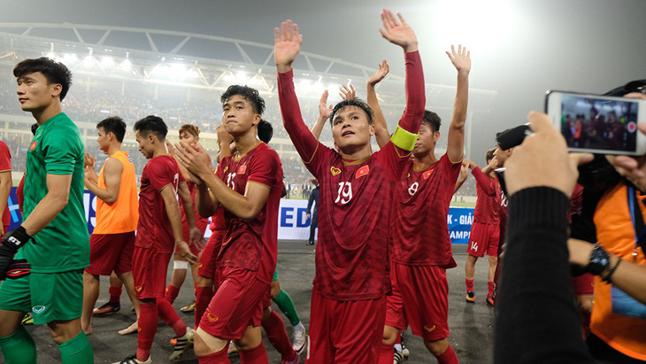 Các cựu tuyển thủ: U23 Việt Nam khiến người Thái lần đầu bất lực - Ảnh 1.