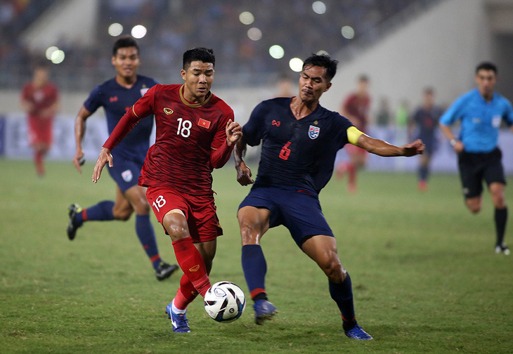 U23 Việt Nam thắng Thái Lan 4-0 bằng áp sát, tranh chấp toàn mặt sân - Ảnh 1.