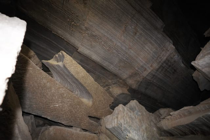 Phát hiện hang động muối dài nhất thế giới - Ảnh 6.