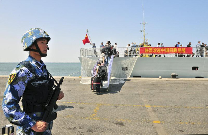 Trung Quốc cảnh báo chống các cuộc tuần tra của Mỹ ở Biển Đông - Ảnh 1.
