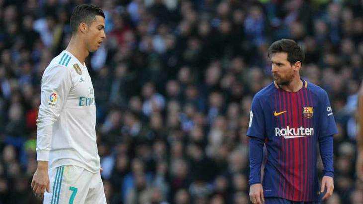 Messi thừa nhận nhớ Ronaldo - Ảnh 1.
