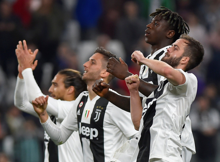 Không Ronaldo, Juventus vẫn thắng nhờ tiền đạo 19 tuổi - Ảnh 2.