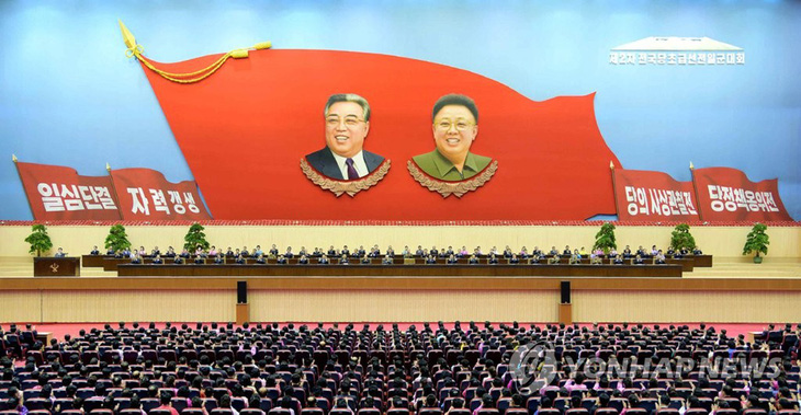 Ông Kim Jong Un: Phát triển kinh tế mới là nhiệm vụ cấp bách - Ảnh 1.