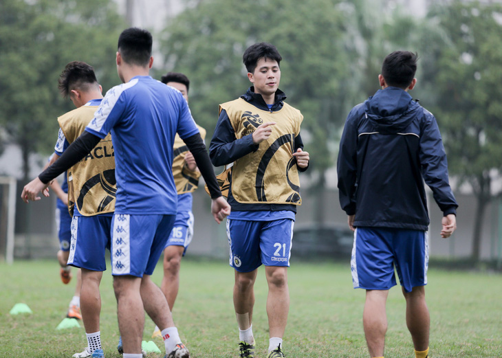 Quang Hải, Đình Trọng không thi đấu trận Hà Nội FC - Yangon United - Ảnh 2.