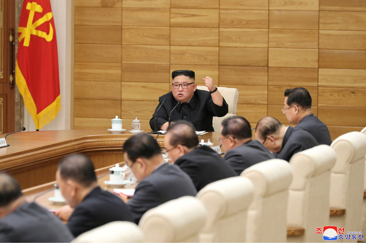 Ông Kim Jong Un kêu gọi giáng đòn nghiêm trọng vào các nước trừng phạt - Ảnh 1.