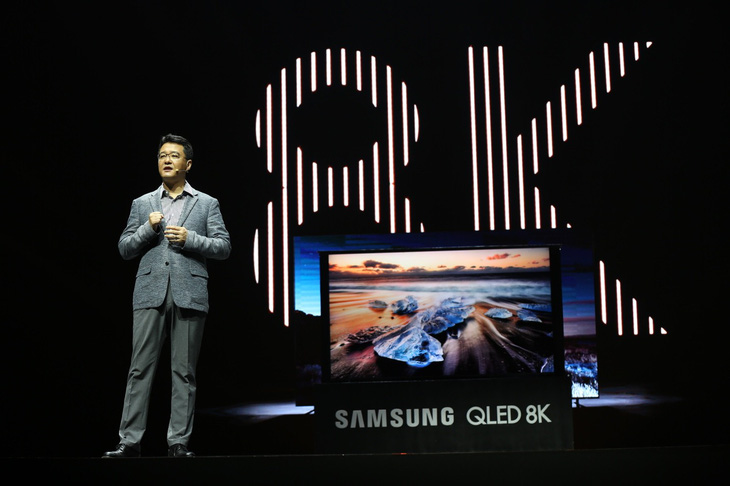Samsung ra mắt tivi QLED 8K đầu tiên trên thế giới - Ảnh 2.
