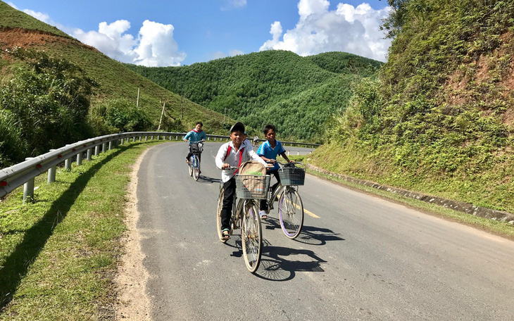 Hơn 3.000 người 'sống tỉnh này, hộ khẩu tỉnh kia' làm nóng nghị trường Đắk Nông - Ảnh 3.