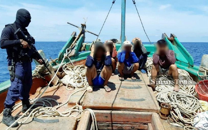 Malaysia bắt 16 ngư dân Việt Nam