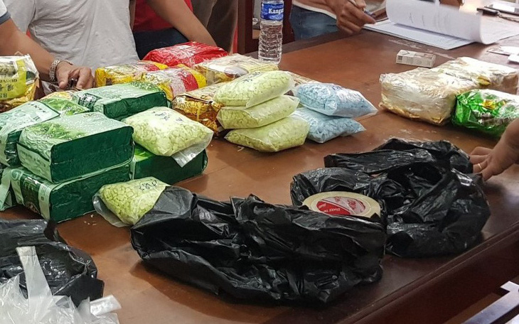 Bắt thêm 3 người trong đường dây vận chuyển ma túy từ Campuchia về TP.HCM