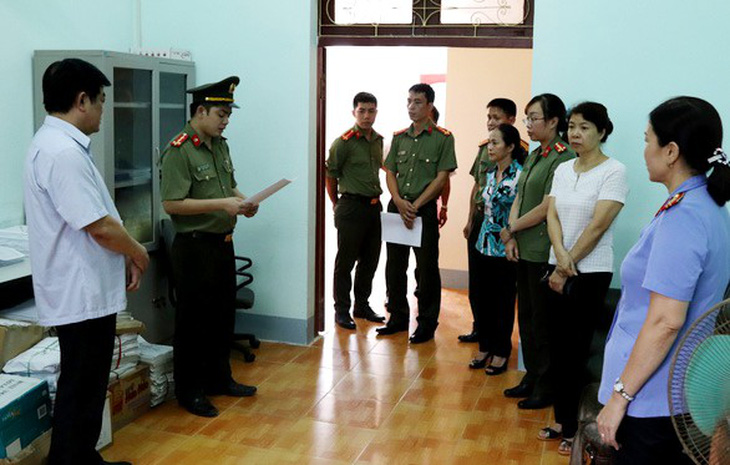 Cấm thi hay không thí sinh gian lận điểm thi? - Ảnh 1.