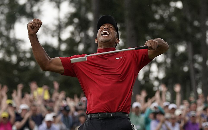 "Tiger Woods với cuộc trở lại vĩ đại nhất lịch sử thể thao"