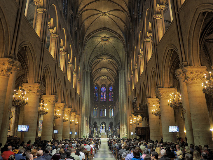 Những cột mốc khiến Nhà thờ Đức Bà Paris nổi tiếng - Ảnh 3.